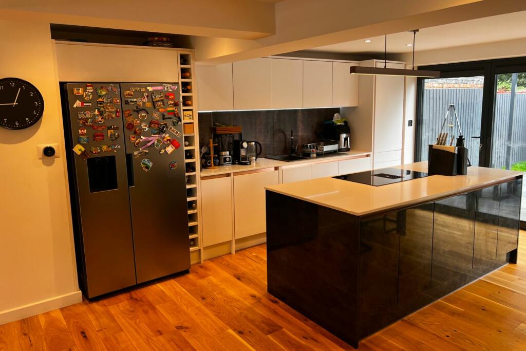 Additional property image - Drakes Drive, St. Albans, AL1