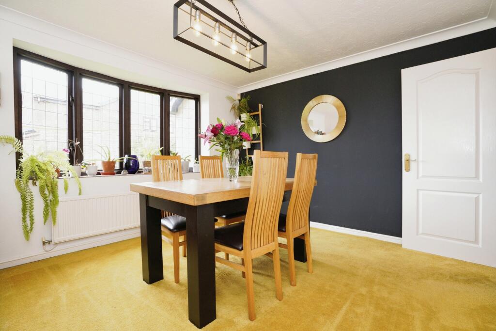 Additional property image - Chedburgh, Welwyn Garden City, AL7
