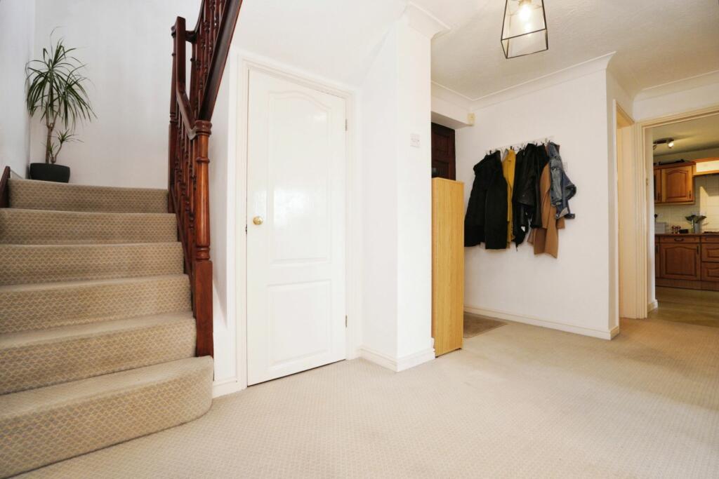 Additional property image - Chedburgh, Welwyn Garden City, AL7