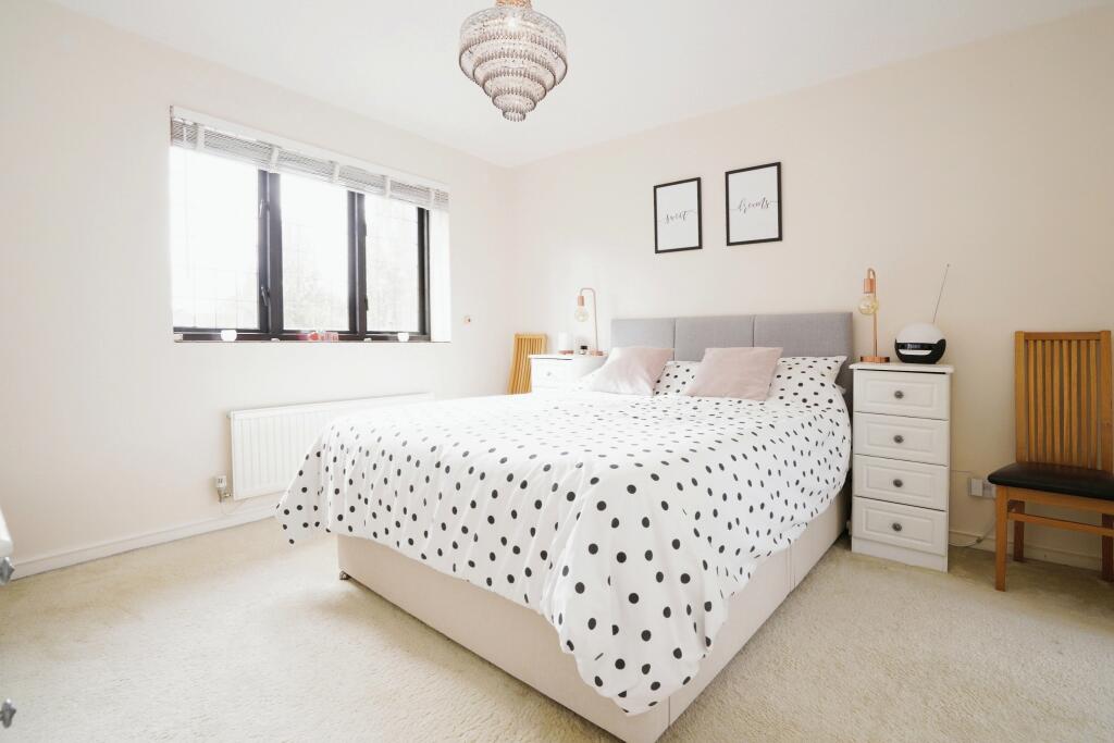 Additional property image - Chedburgh, Welwyn Garden City, AL7
