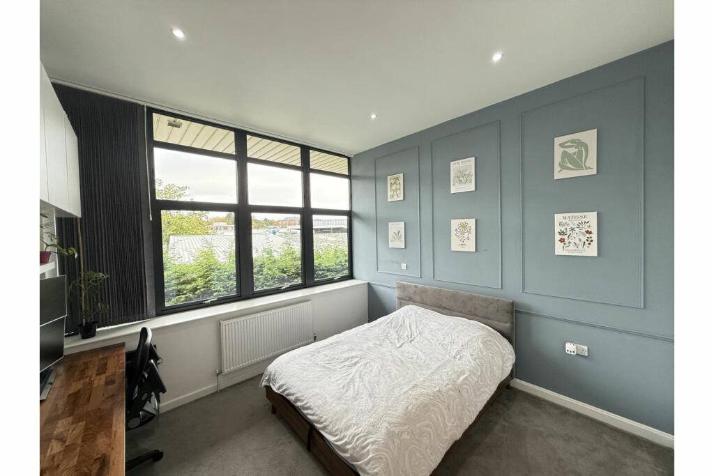 Additional property image - Mundells, Welwyn Garden City, AL7
