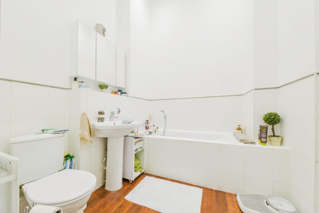 Additional property image - Beningfield Drive, St. Albans, AL2