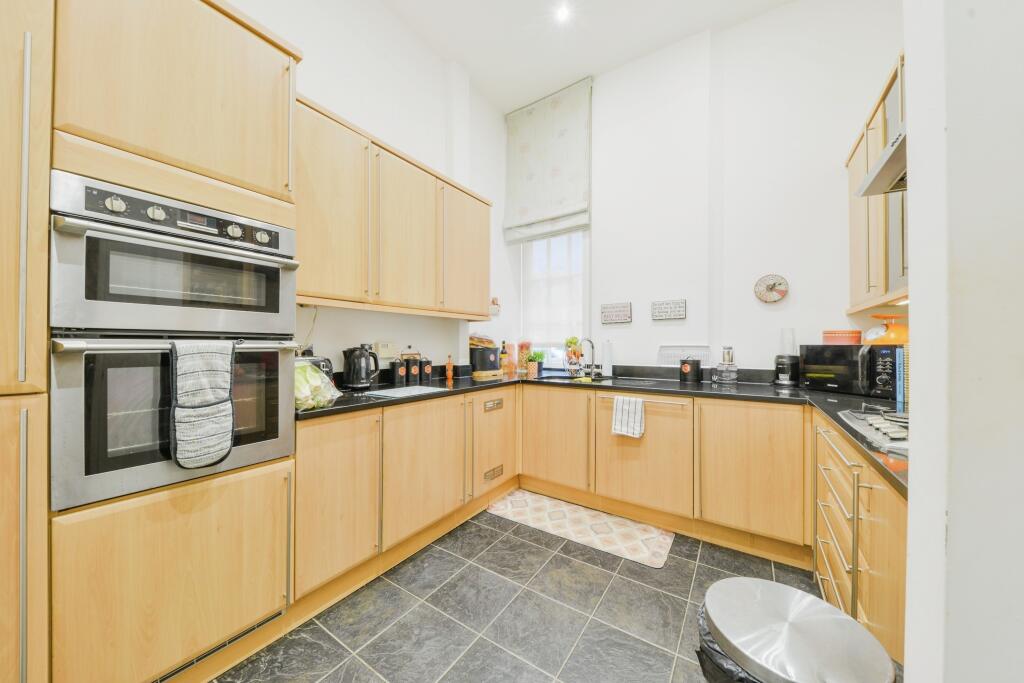 Additional property image - Beningfield Drive, St. Albans, AL2
