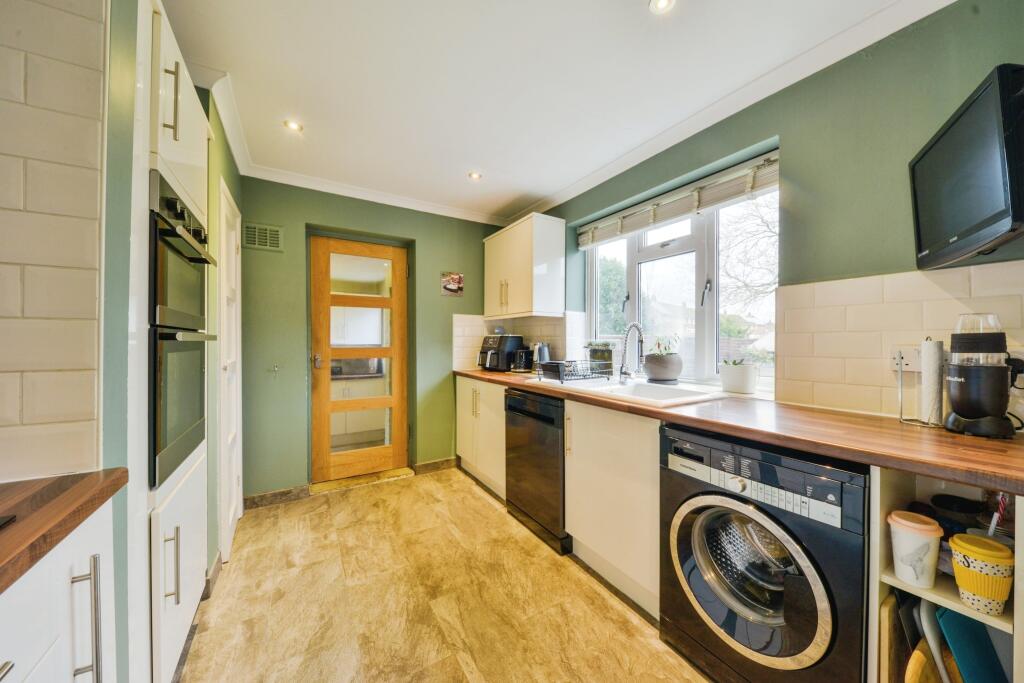 Additional property image - Wheatley Road, Welwyn Garden City, AL7