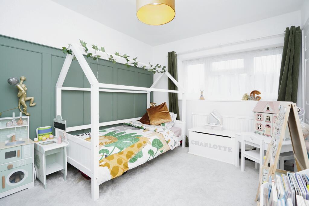 Additional property image - Cole Green Lane, Welwyn Garden City, AL7