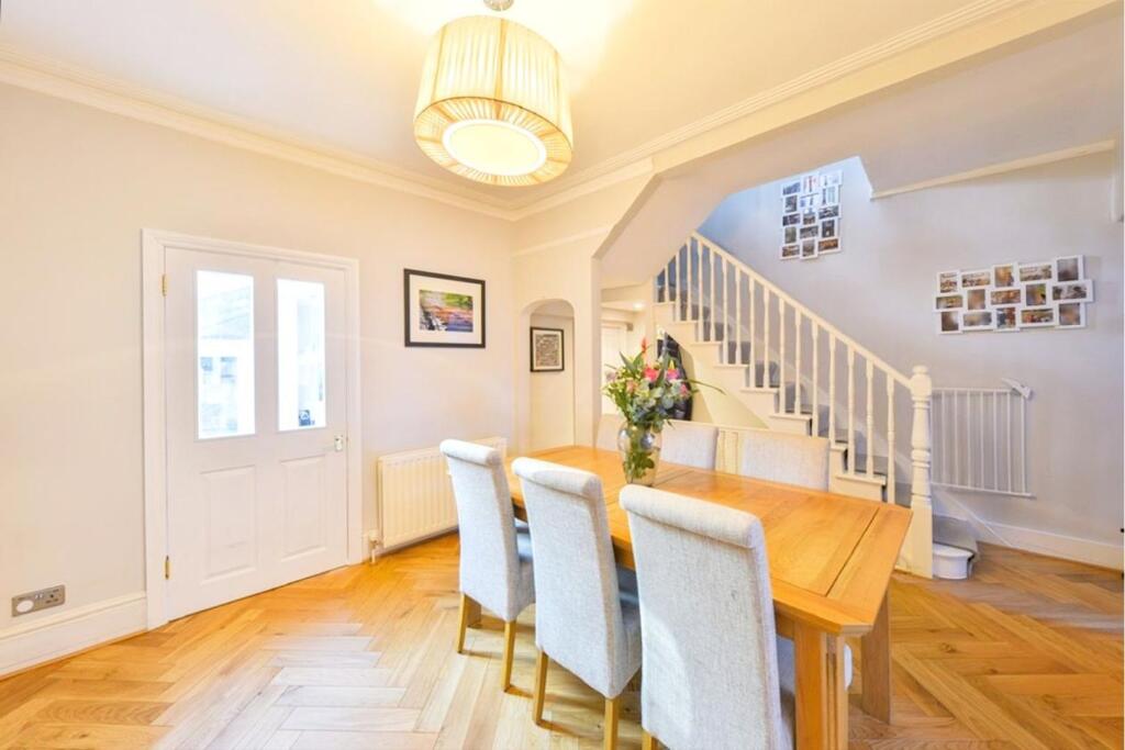 Additional property image - Oswald Road, St. Albans, AL1