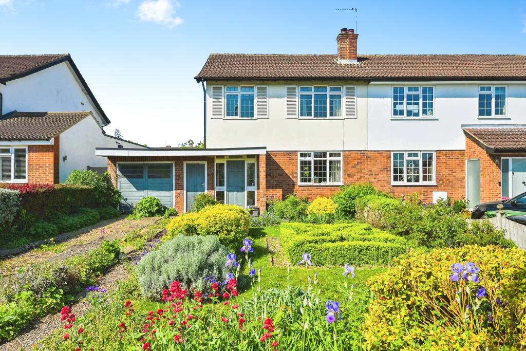 Main image of property: The Ridgeway, St. Albans, AL4