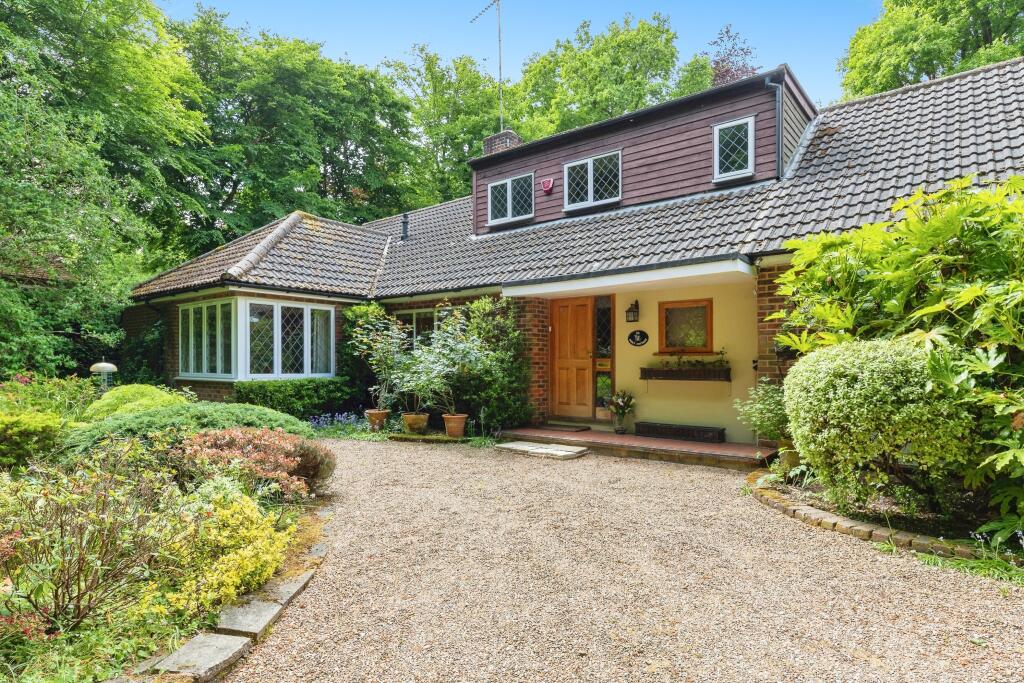 Main image of property: Firs Walk, Welwyn, AL6