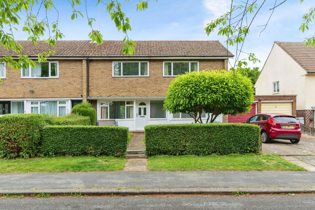 Main image of property: Little Ganett, Welwyn Garden City, AL7
