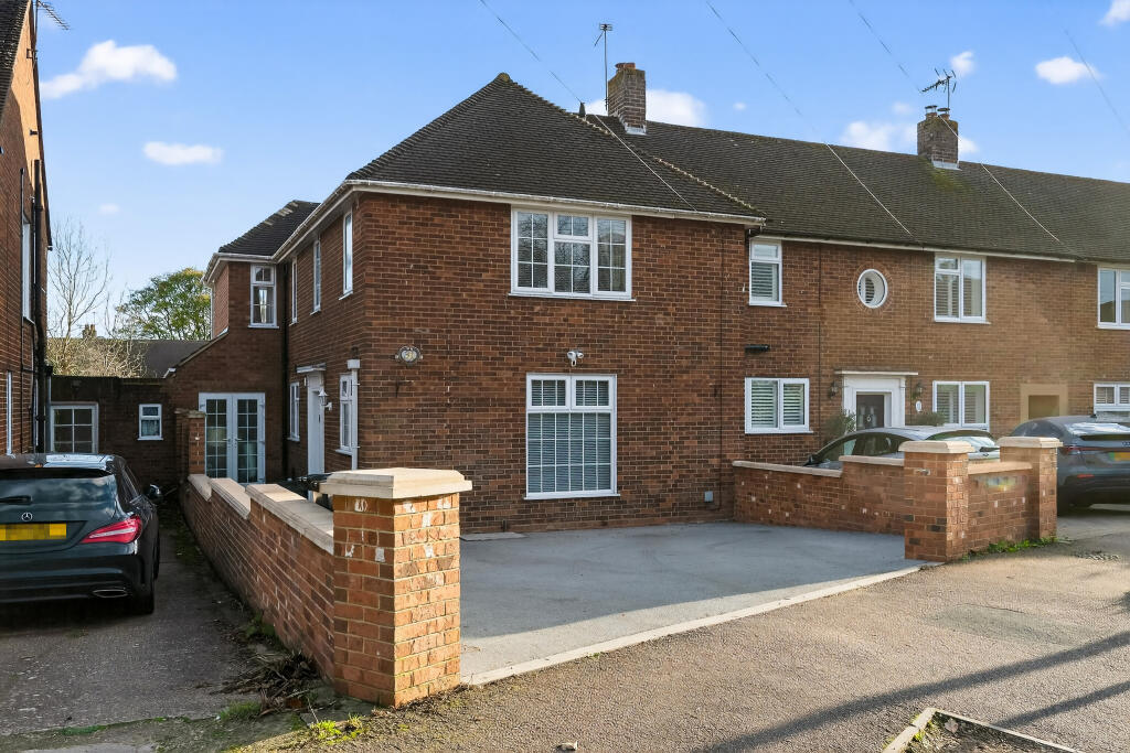 Main image of property: Nuns Lane, St. Albans, AL1