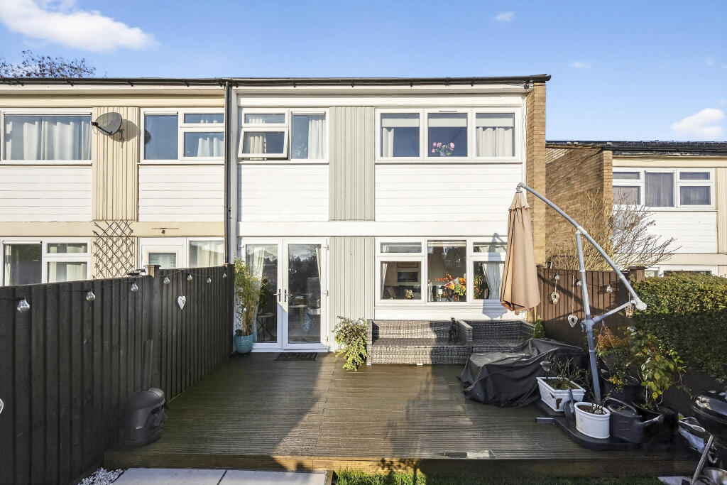 Main image of property: Windmill Avenue, St. Albans, AL4