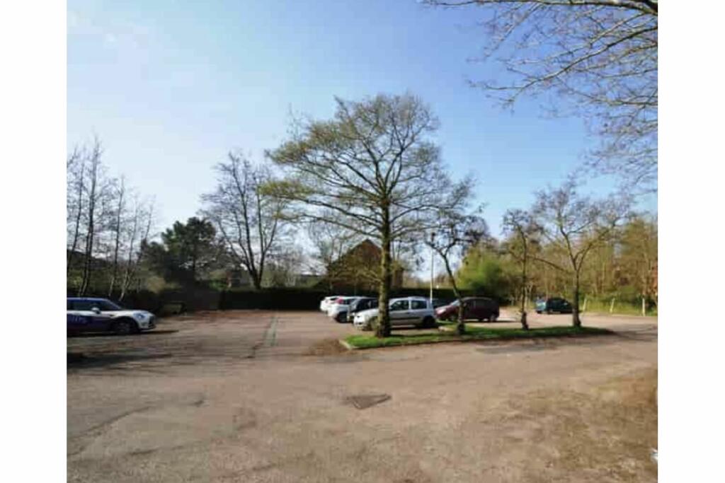 Additional property image - Russett Wood, Welwyn Garden City, AL7