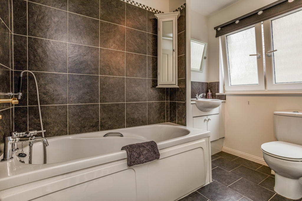 4 bedroom detached house for sale in Sandhaven Wynd, Ellon, AB41