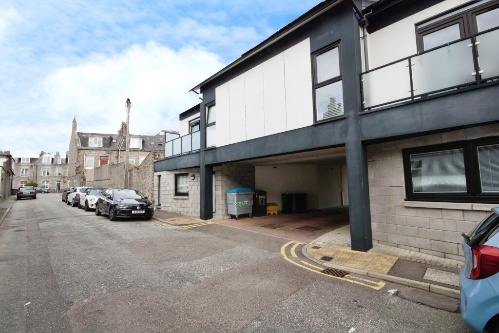 Additional property image - Balmoral Terrace, Aberdeen, AB10