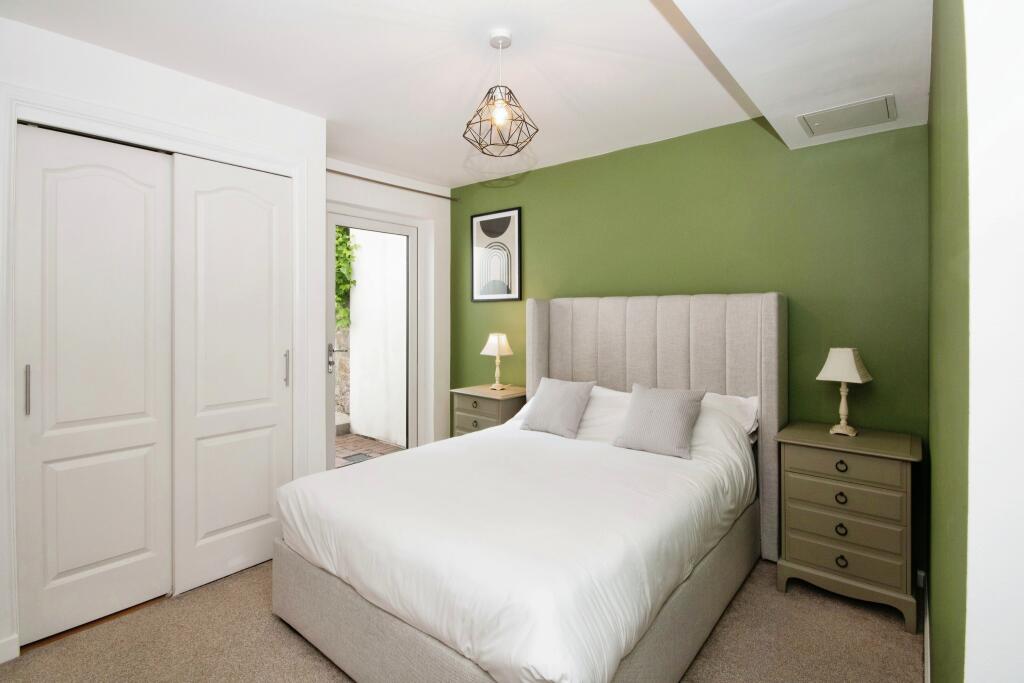 Additional property image - Balmoral Terrace, Aberdeen, AB10