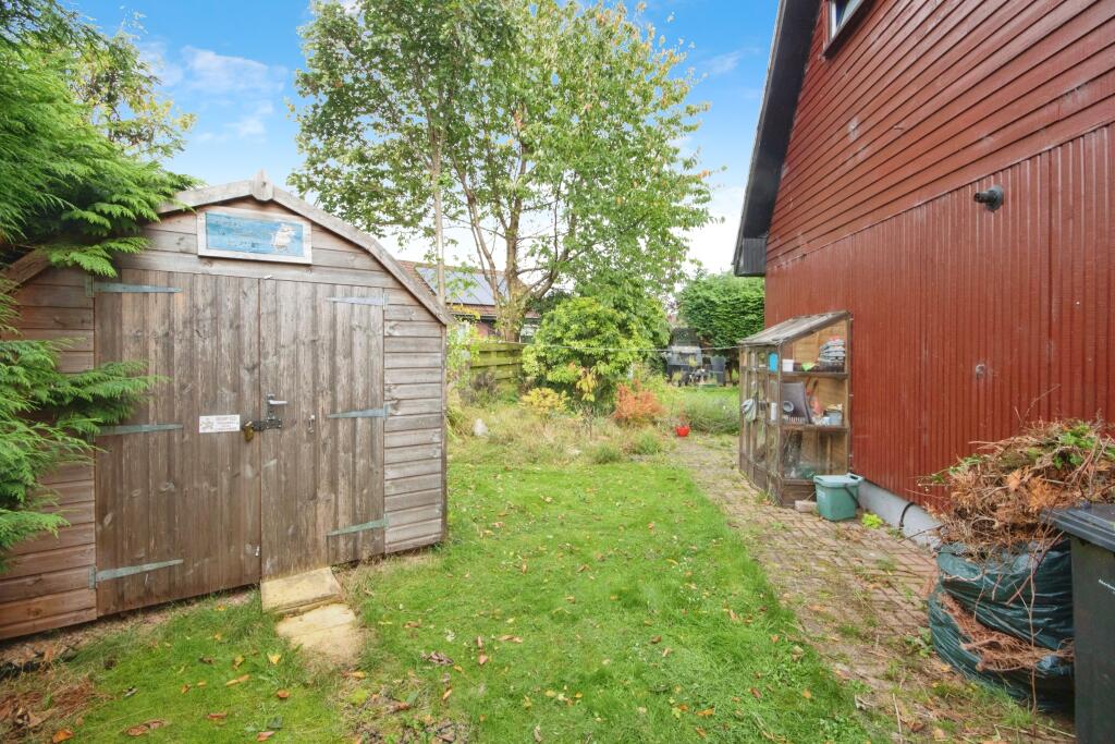 Additional property image - St. Johns Gardens, Inverurie, AB51