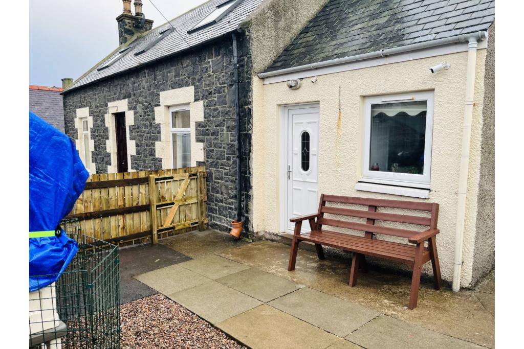 3 bedroom detached house for sale in Low Shore, Macduff, AB44