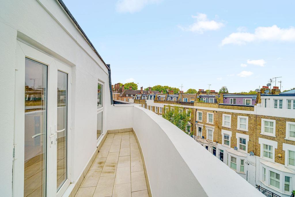 Main image of property: New King's Road, London, SW6