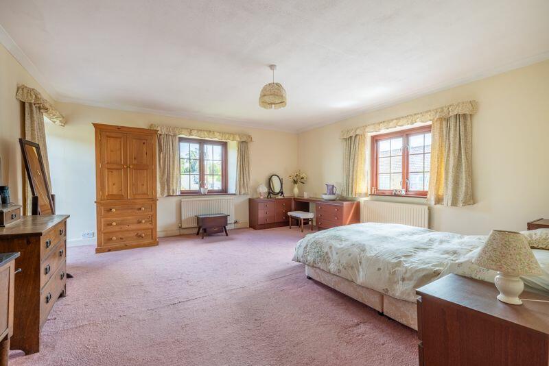 Additional property image - Detached period 4 bedroom house in central Bruton