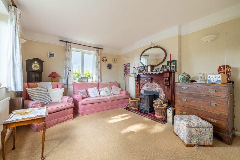 Additional property image - Detached 4 bedroom bungalow on the edge of Charlton Musgrove.