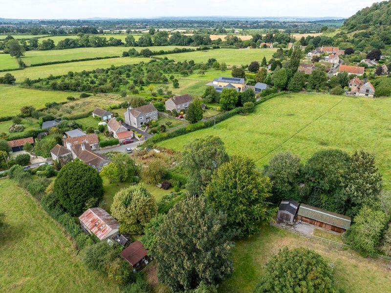 Additional property image - Wonderful period house set in approx 3.50 acres in Sutton Montis