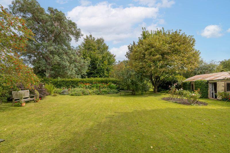 Additional property image - Wonderful period house set in approx 3.50 acres in Sutton Montis