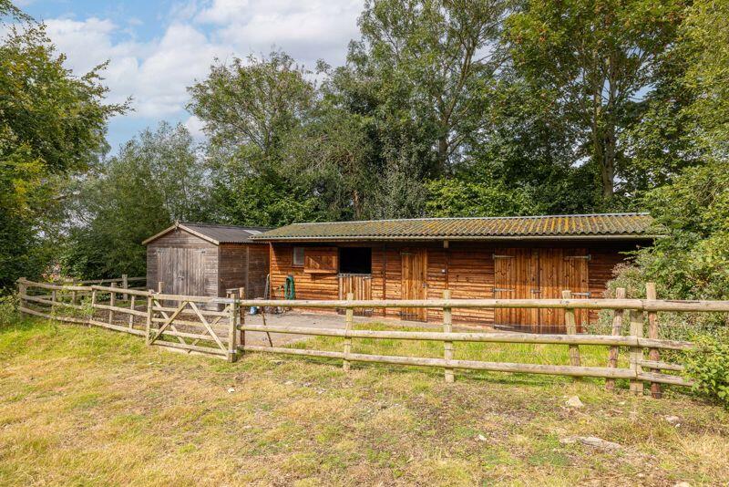 Additional property image - Wonderful period house set in approx 3.50 acres in Sutton Montis