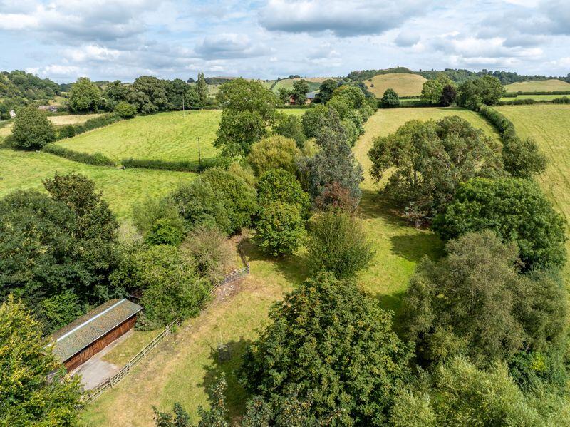 Additional property image - Wonderful period house set in approx 3.50 acres in Sutton Montis