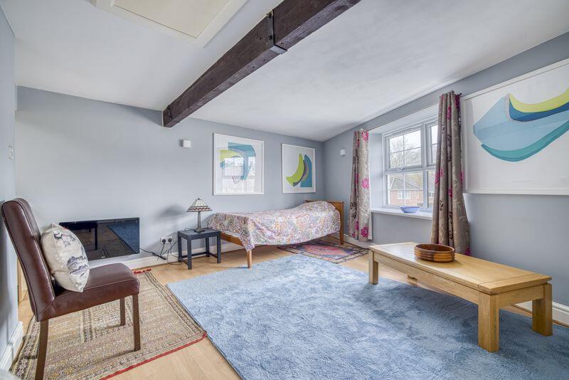 Additional property image - A thoughtfully refurbished studio flat in central Bruton