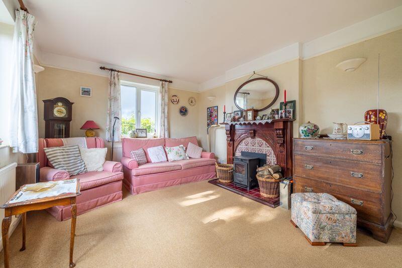 Additional property image - Detached 4 bedroom bungalow on the edge of Charlton Musgrove.