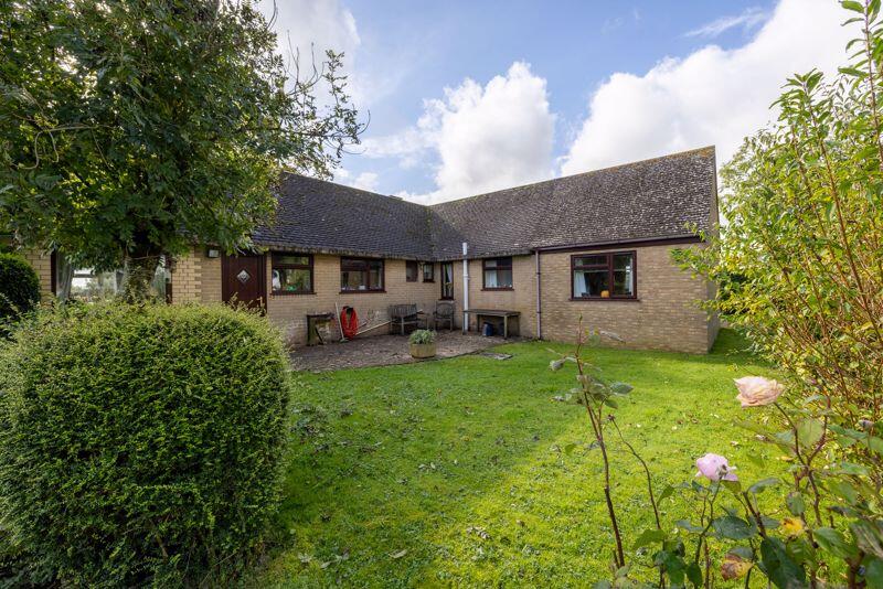 Additional property image - Detached 4 bedroom bungalow on the edge of Charlton Musgrove.