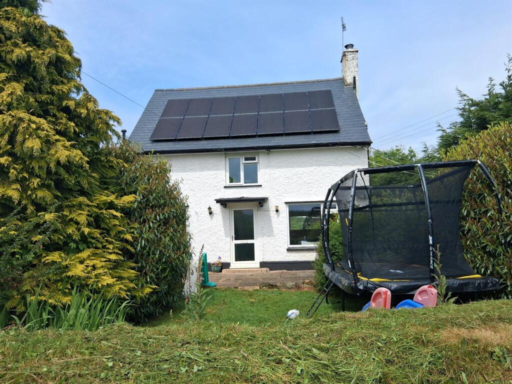 Main image of property: Mixing Barn Farm, Bovey Tracey, Newton Abbot, Devon