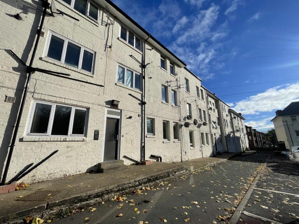 Main image of property: Leazes Court, Barrack Road, Newcastle Upon Tyne