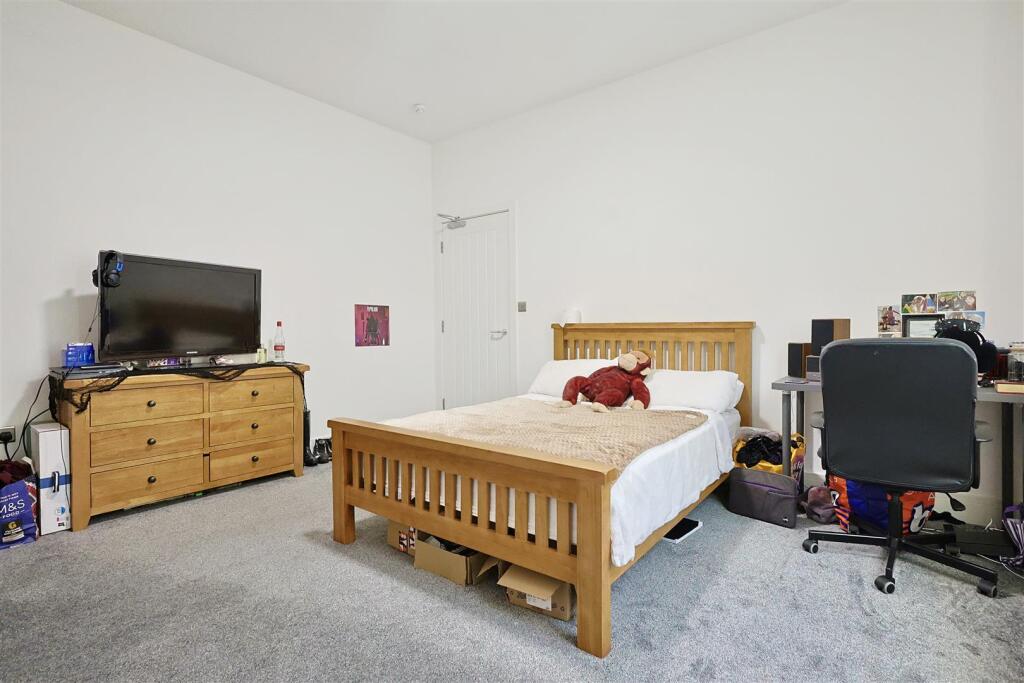 Main image of property: Summerhill Terrace, Summerhill Square, Newcastle Upon Tyne