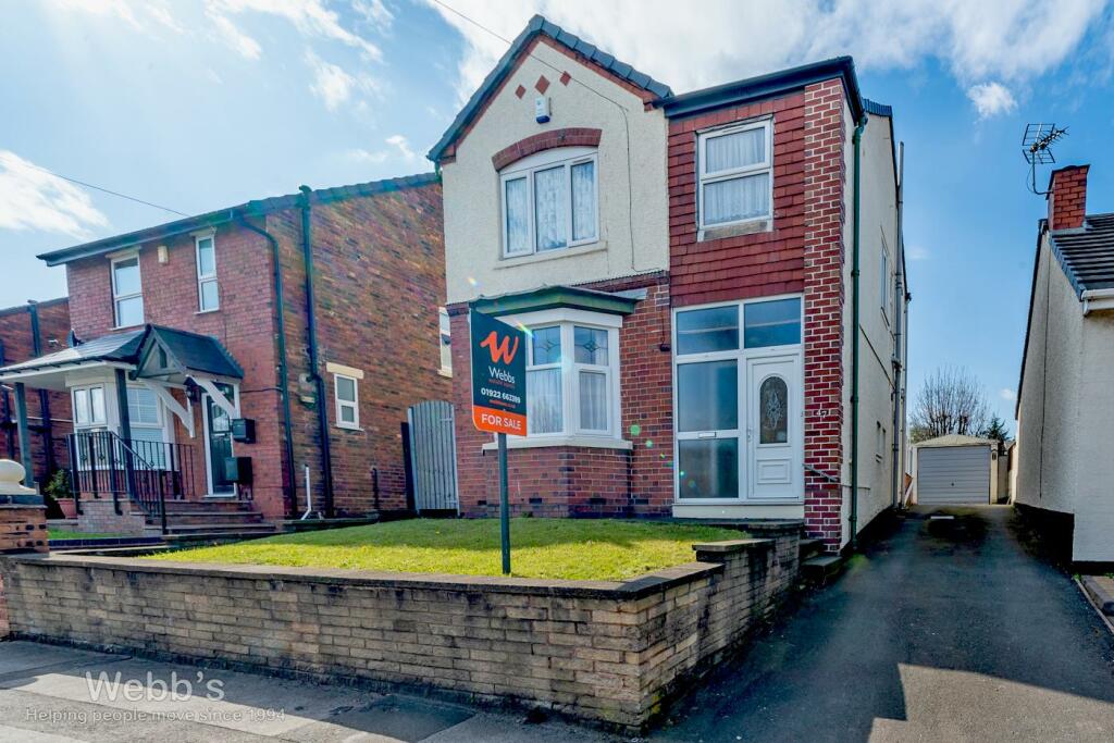 3 bedroom detached house for sale in Bilston Lane, Willenhall, WV13