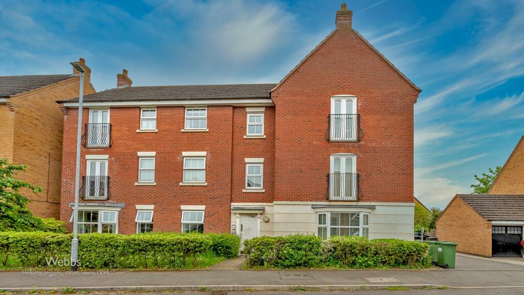 2 bedroom apartment for sale in Hough Way, Essington, Wolverhampton, WV11