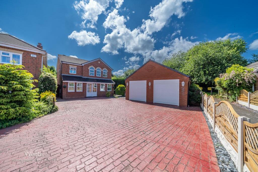 4 bedroom detached house for sale in Enterprise Grove, Pelsall, Walsall
