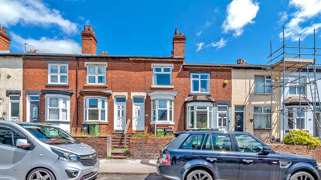 3 bedroom terraced house