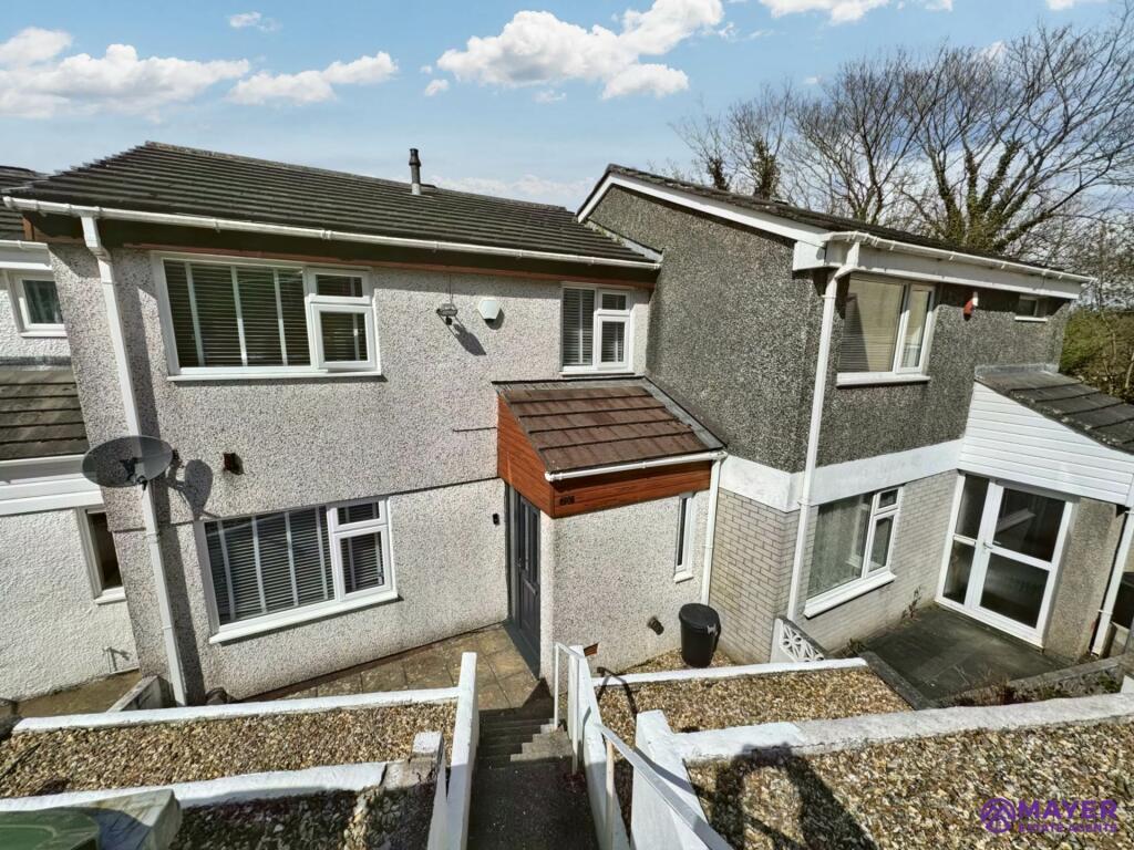 3 bedroom terraced house for sale in Duloe Gardens, Plymouth, PL2