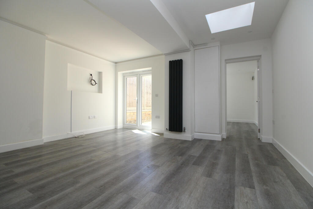 1 bedroom apartment for rent in Rushey Green, Catford, SE6