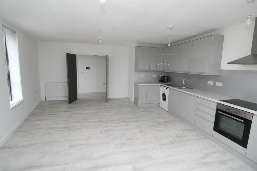 2 bedroom apartment for rent in Central Avenue, Welling, DA16