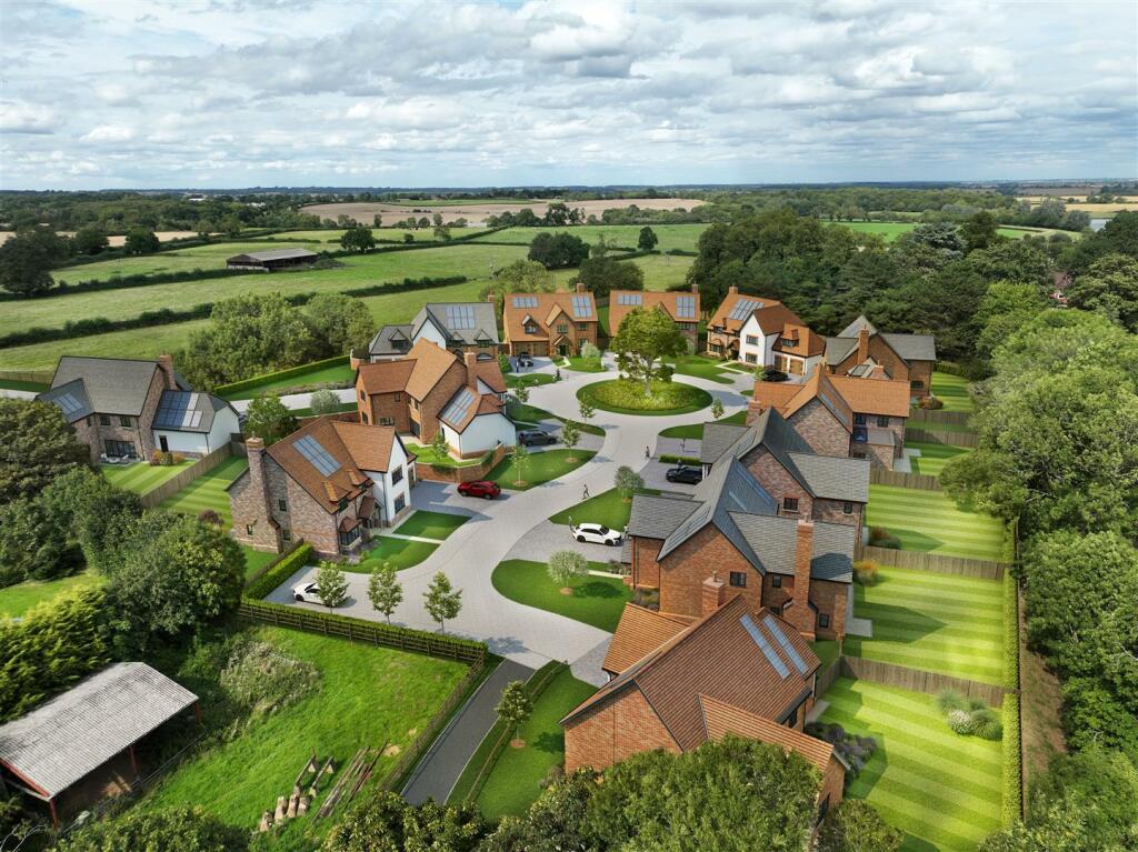 5 bedroom house for sale in Towcester Road, Maids Moreton, MK18