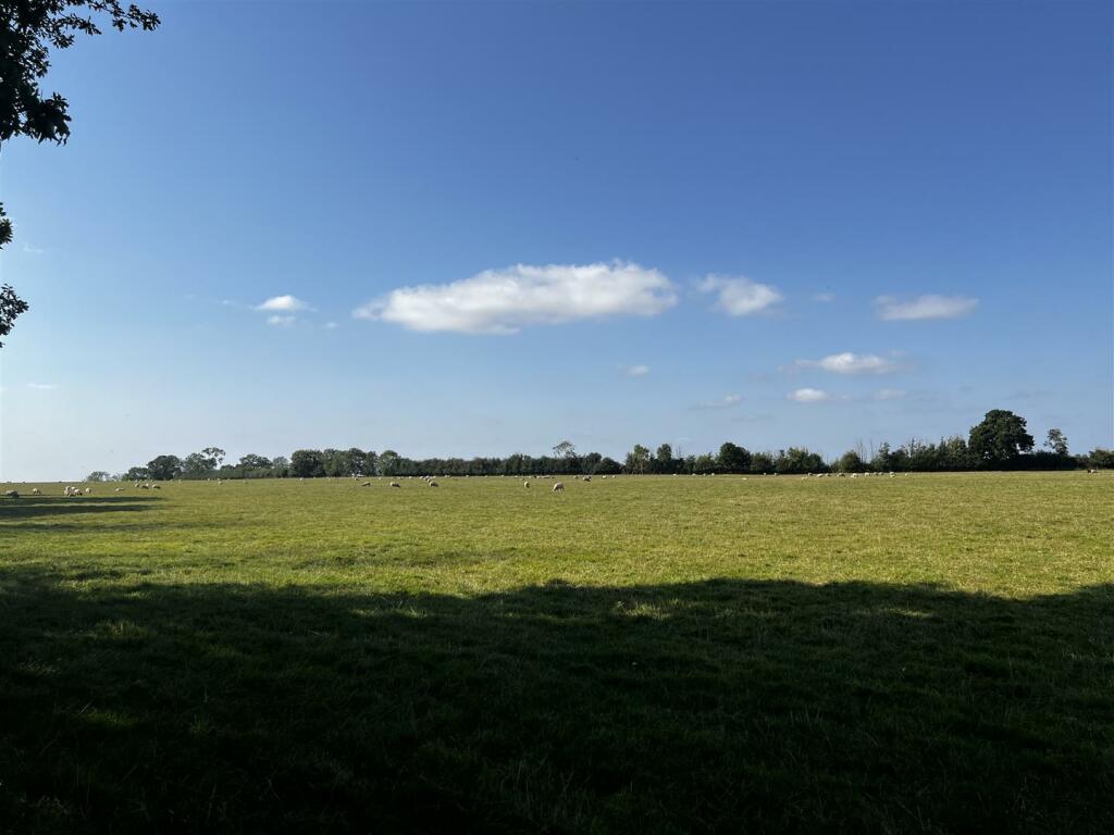 Additional property image - Shuckburgh Road, Priors Marston, CV47