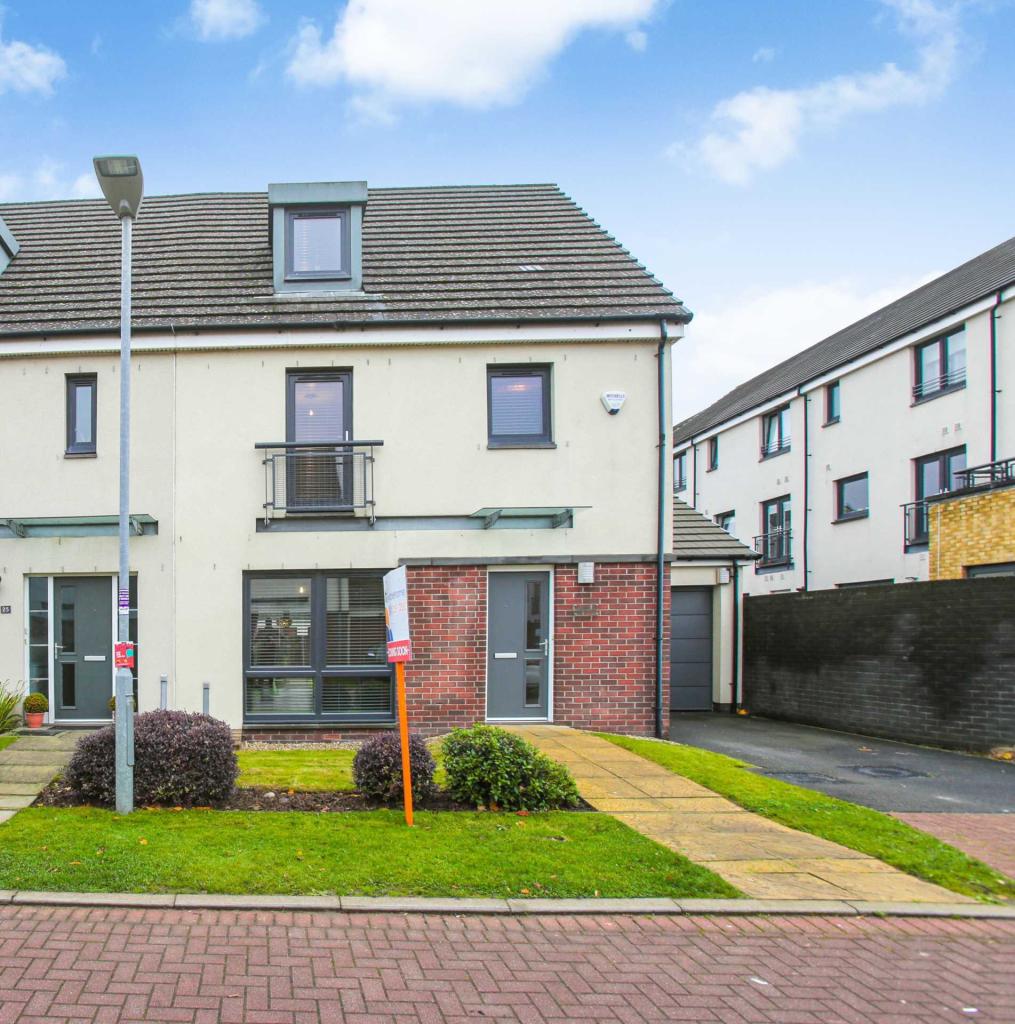 4 bedroom semidetached house for sale in Crofton Drive, Renfrew, PA4