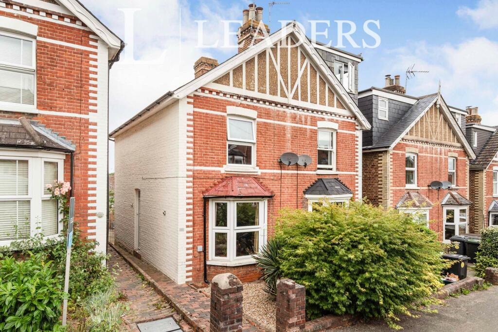 2 bedroom semidetached house for rent in Judd Road, Tonbridge, TN9
