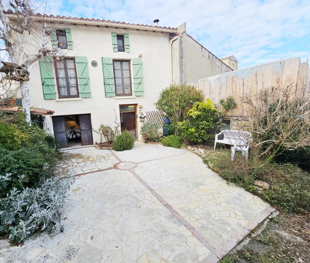Main image of property: Languedoc-Roussillon, Aude, Antugnac