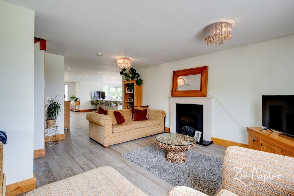 Additional property image - Moreton