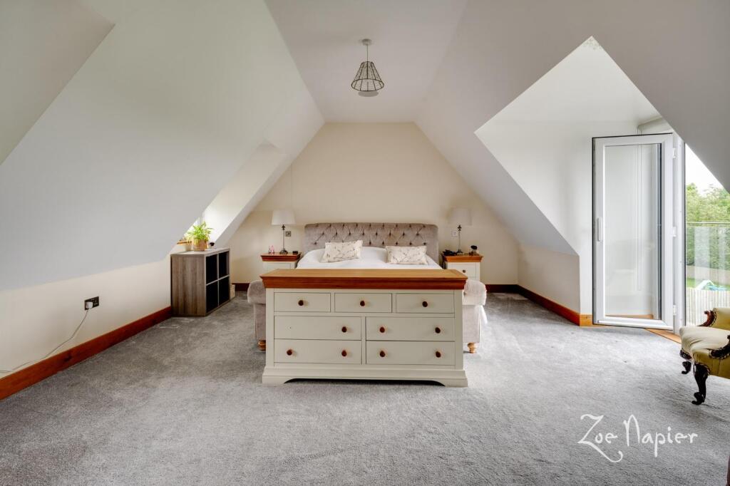 Additional property image - Moreton