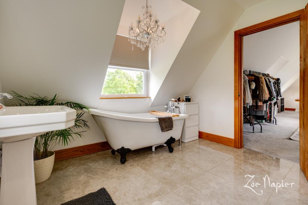 Additional property image - Moreton