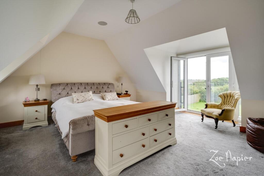Additional property image - Moreton